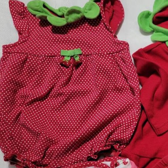 Gymboree Strawberry lot used blanket, hooded top, pants romper NWT socks 6-12 mo - Picture 6 of 7